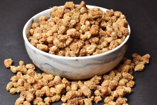 خرید توت سفید خشک تویسرکان + قیمت فروش استثنایی